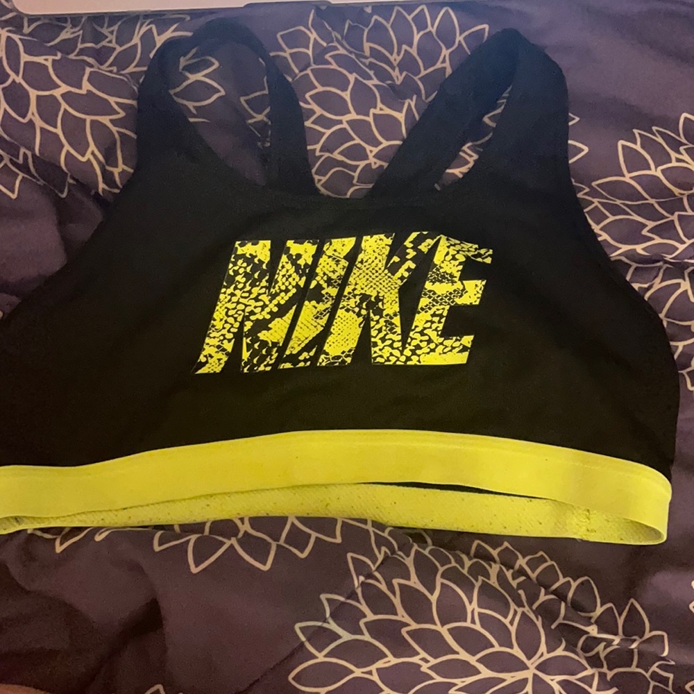 Nike SPORTSBRA